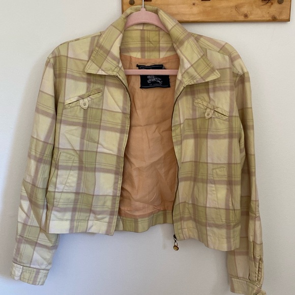 Burberry jacket size 6 - Picture 2 of 7